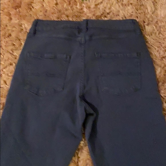 Jeans - Picture 2 of 3